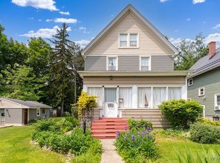 57 Savage Pl, East Aurora, NY 14052