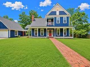 408 E 3rd St, Mount Pleasant, TX 75455