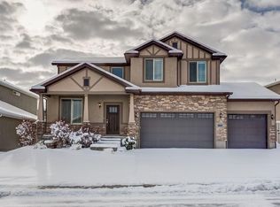 3867 W Coastal Dune Dr, South Jordan, UT 84009
