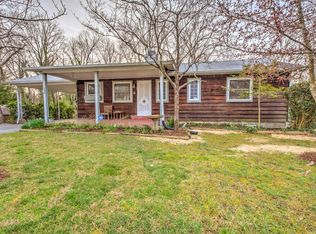 109 Clarion Rd, Oak Ridge, TN 37830