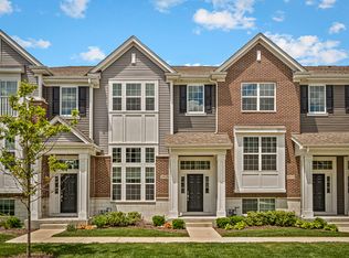 2923 Madison Dr, Naperville, IL 60564
