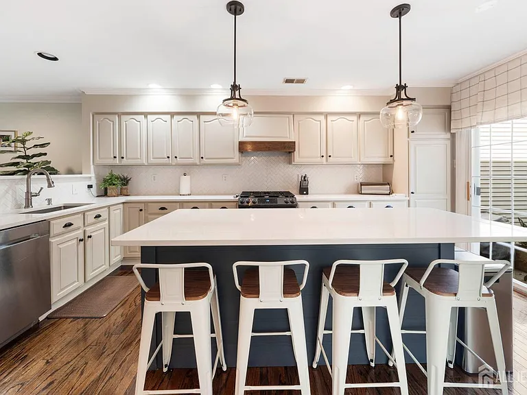 101 S Branch Dr — Photo 14
