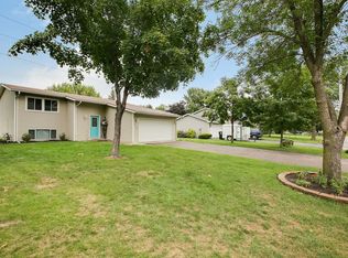 2119 110th Ln NW, Coon Rapids, MN 55433