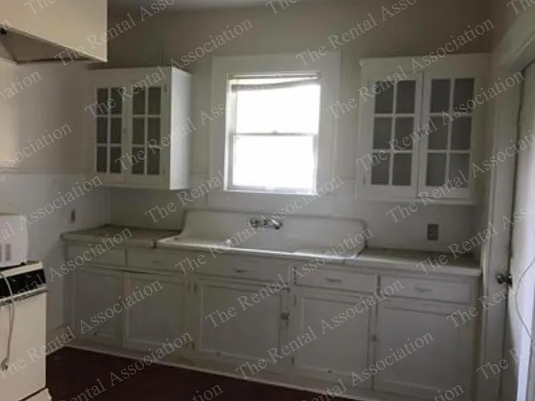 1505 Trenton St — Photo 6