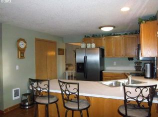 17113 NE 20th St, Vancouver, WA 98684