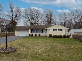 6010 Clark Rd, Newark, NY 14513