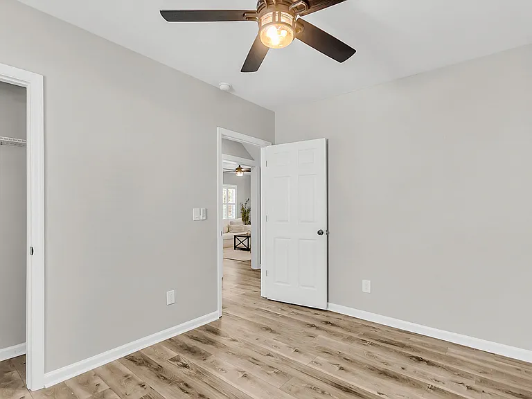 1187 Marquis Rd — Photo 33