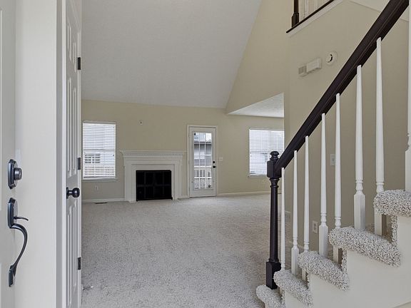 5th image of 701 Pinehurst Point