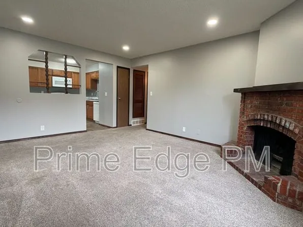 4521 Madison Ave #2, Lincoln, NE 68504