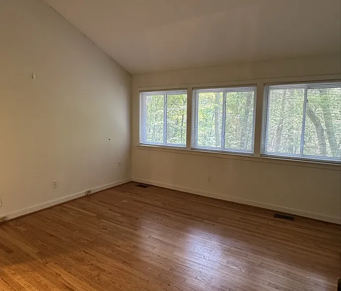 153 Lake Ellen Dr — Photo 3