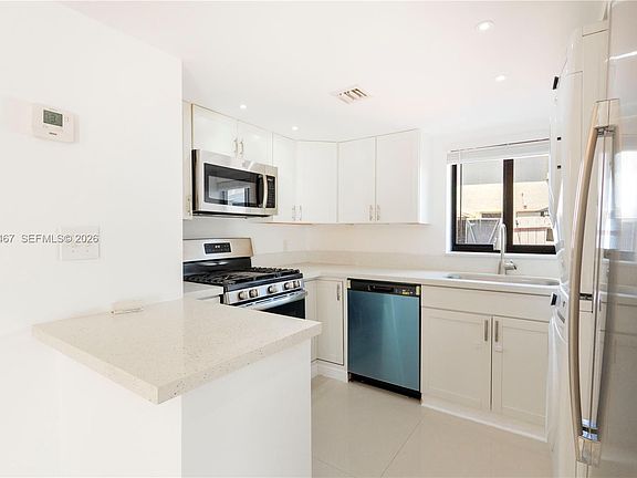 3rd image of 6916 SW 110th Ave #69