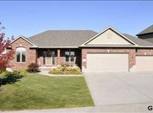7520 N 124th St, Omaha, NE 68142