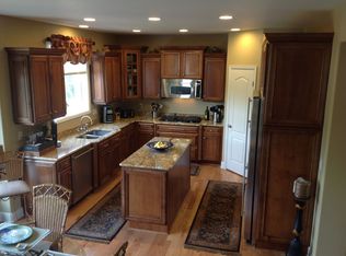 6921 W Chatfield Dr, Littleton, CO 80128