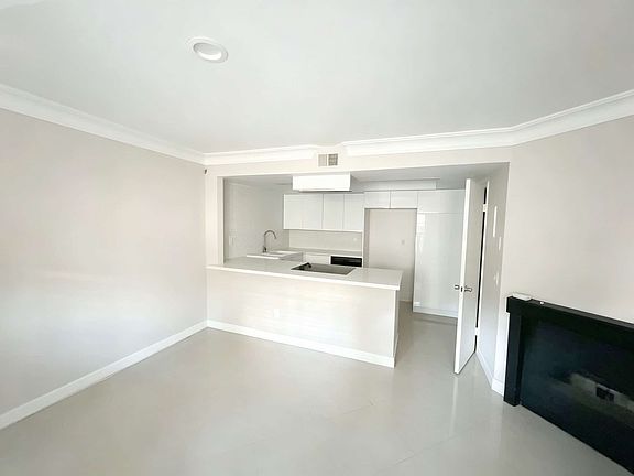 2nd image of 8167 Vineyard Ave Unit 70