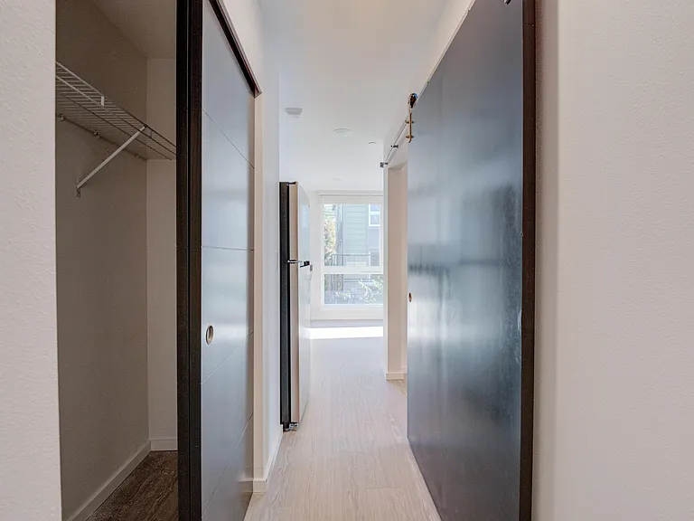 Viola Apartments — Photo 68