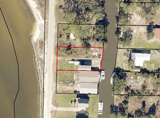 236 S Garcon Point Rd, Milton, FL 32583