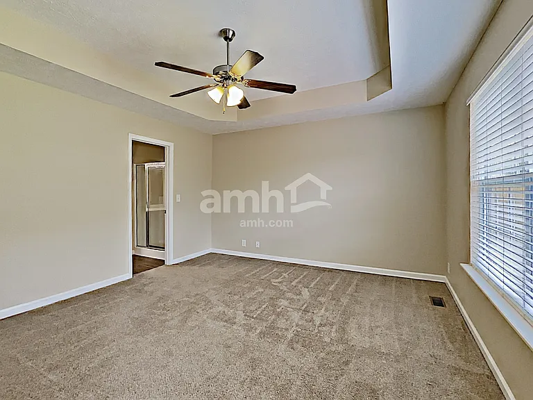 2053 Leefield Dr — Photo 14