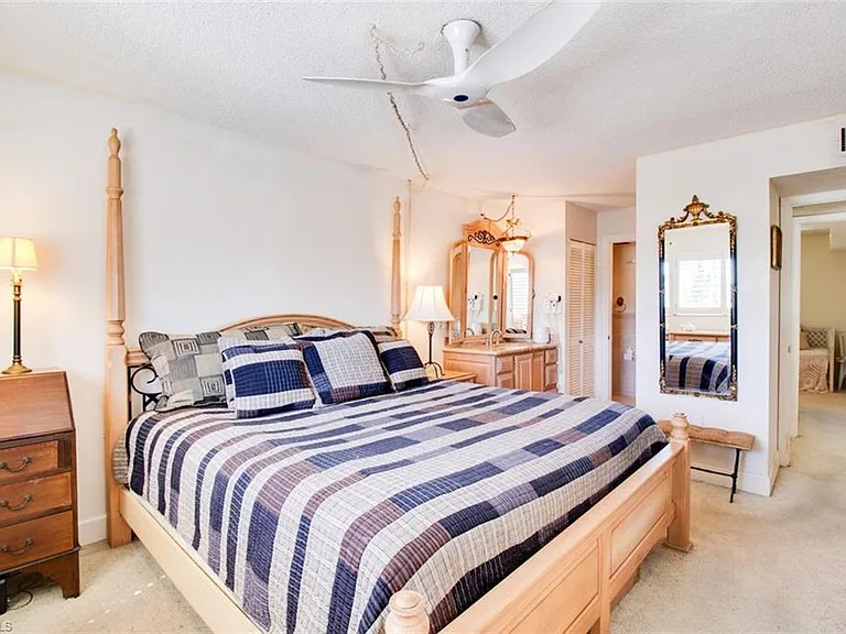 250 7th Ave S #305 — Photo 9