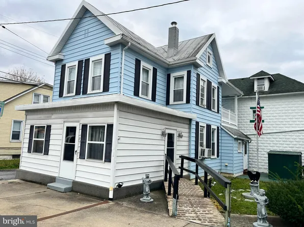 213 S Pine St, Lewistown, PA 17044