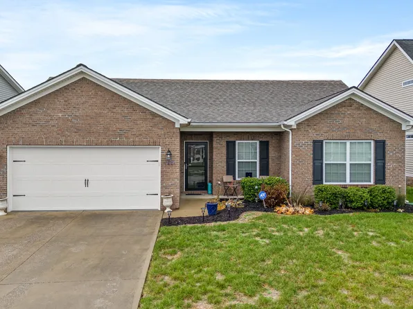1369 Silver Springs Dr, Lexington, KY 40511