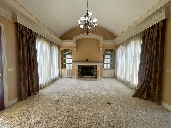 3rd image of 125 Stonebridge Blvd