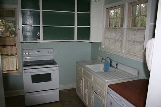 5th image of 1512 Green St