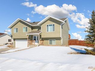 256 Freiheit Ln, Box Elder, SD 57719