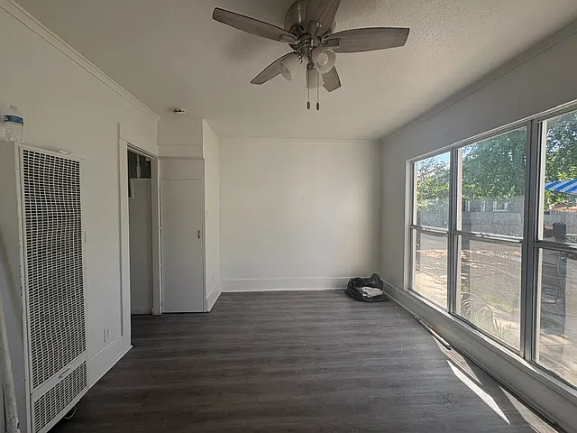 1 bed, $1,900 — Photo 2