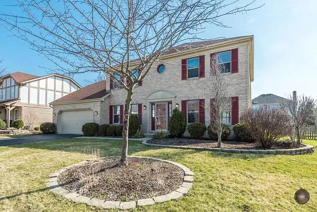 2336 Nottingham Ln photo 1