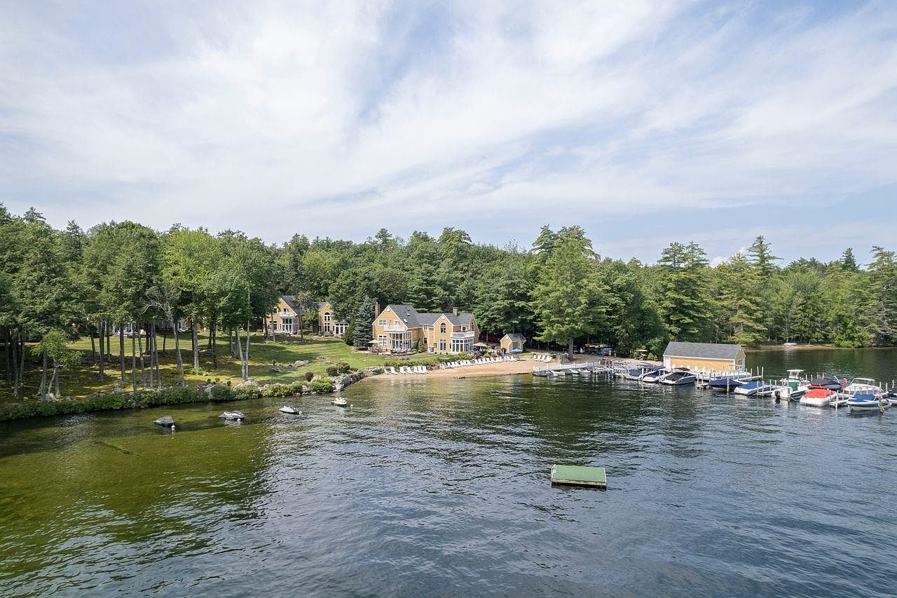 12 Lands End Lane UNIT B, Moultonborough, NH 03254 | MLS #4987491 | Zillow