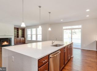 8 Shermans Ridge Rd, Stafford, VA 22554