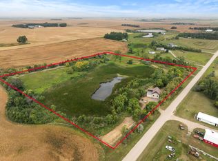 5501 30th St NW, Minot, ND 58703