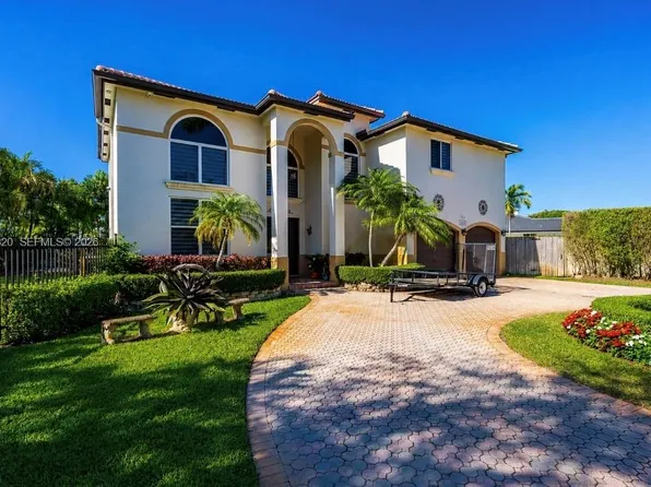 12071 SW 1st St, Miami, FL 33184