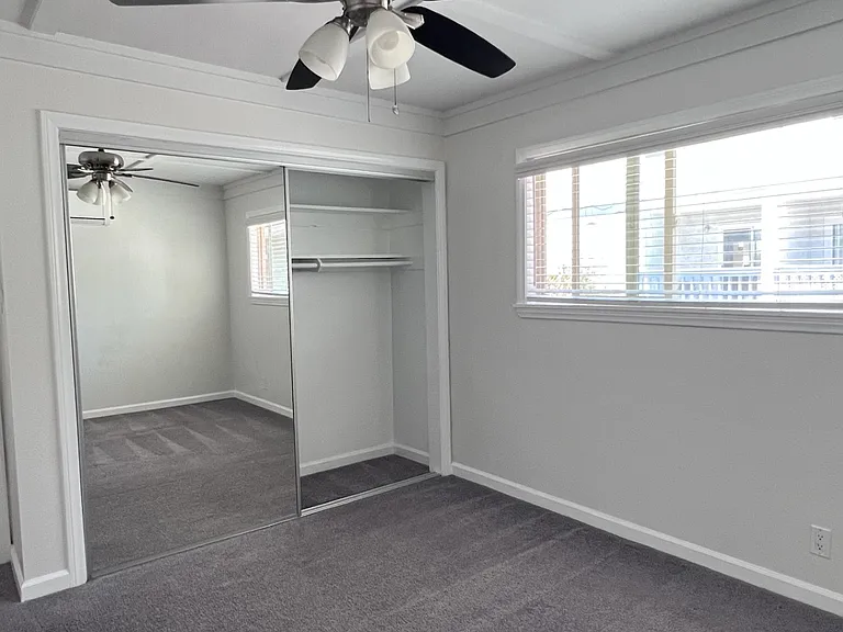 1325 Manhattan Beach Blvd #H — Photo 16