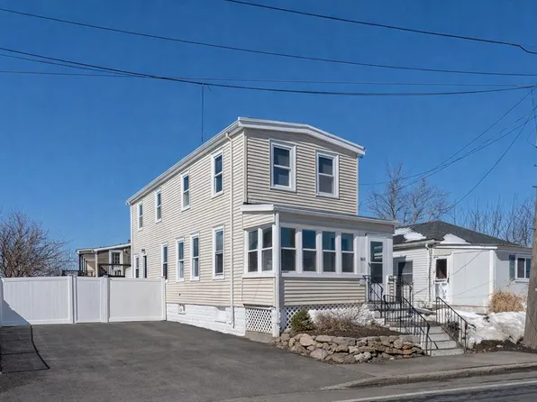 861 N Shore Rd, Revere, MA 02151