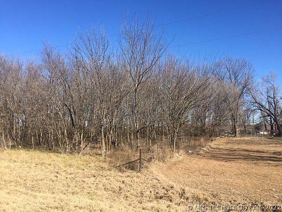2nd image of 16233 Highway 69 Hwy S