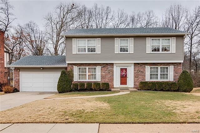2nd image of 9022 Lowill Ln