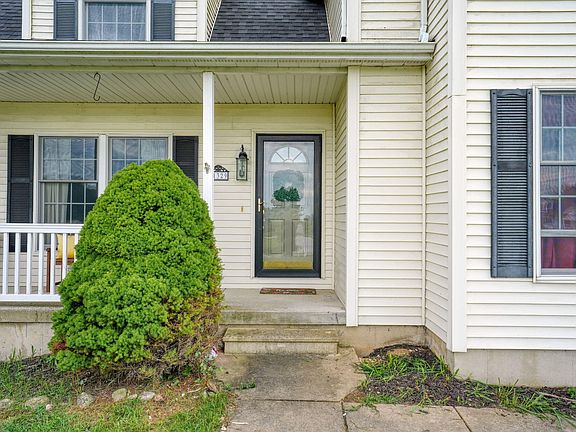 4th image of 11329 Rosemary Ln