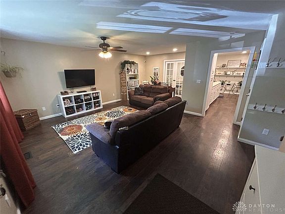 3rd image of 8958 Deep Forest Ln
