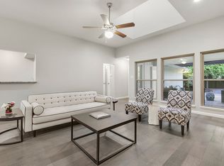 8827 Lacrosse Dr, Dallas, TX 75231