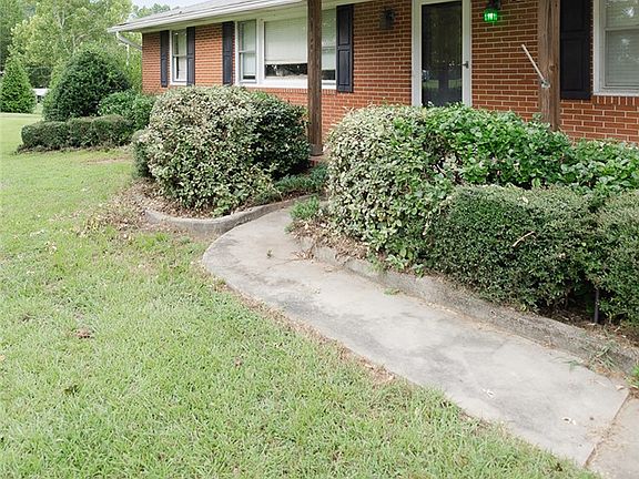 2nd image of 2423 Lee Road 166