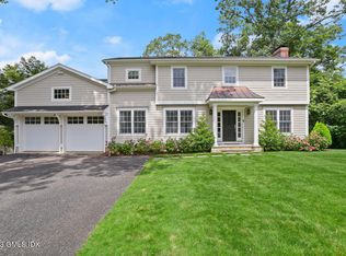 18 Candlelight Pl, Greenwich, CT 06830