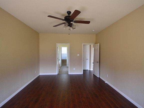 4th image of 8205 Shasta Dr
