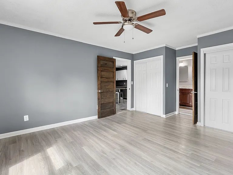 47 Moore Dr — Photo 12