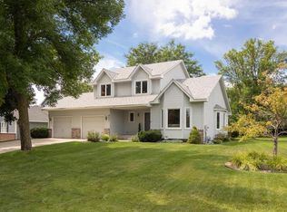 9021 Loch Lomond Blvd N, Brooklyn Park, MN 55443