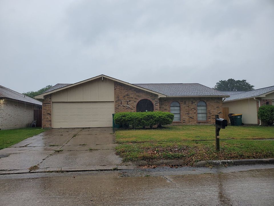 1st image of 8038 Moonlight Forest Dr