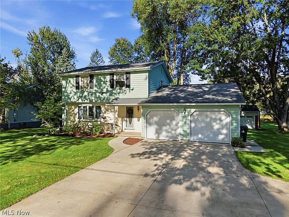 2nd image of 35680 Chestnut Ridge Rd