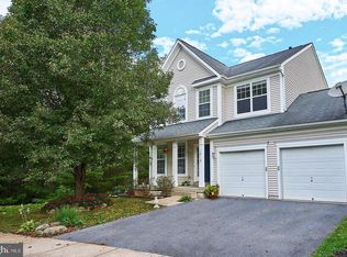 1816 N Greenleese Dr, Frederick, MD 21701