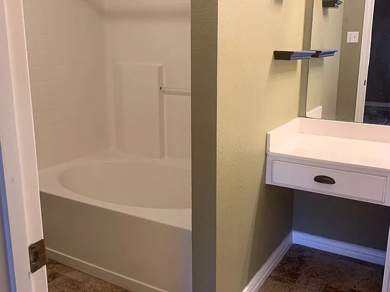 2705 Jennie Wells Dr — Photo 10