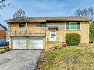 18208 E 27th St S, Independence, MO 64057